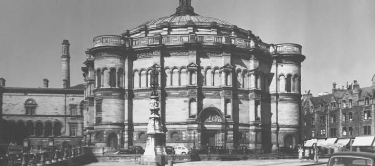 A vintage exterior shot of McEwan Hall, Bristo Square in black and white.