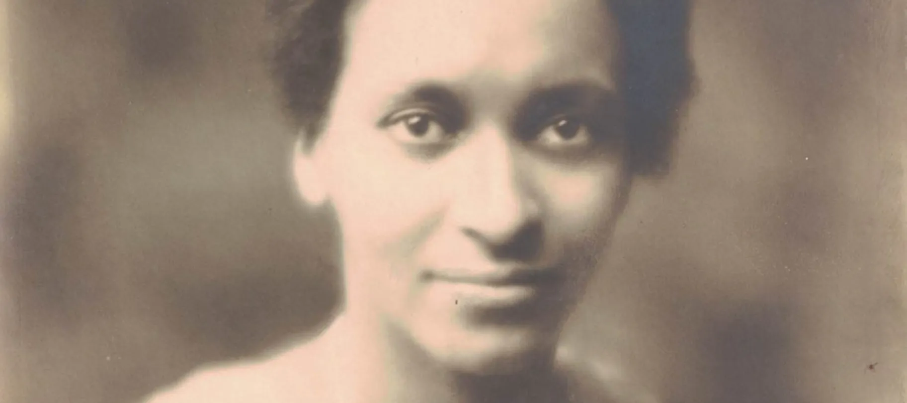 old image of Dr Agnes Yewande Savage